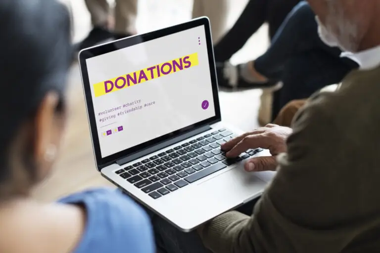 Sostegno volontariato con Strategie Softweb